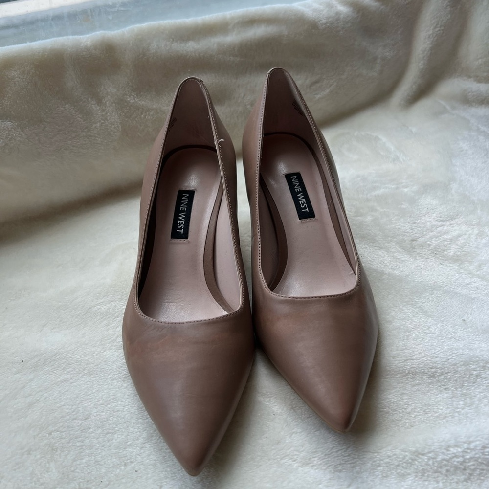 Nine West Light Brown Short Heels